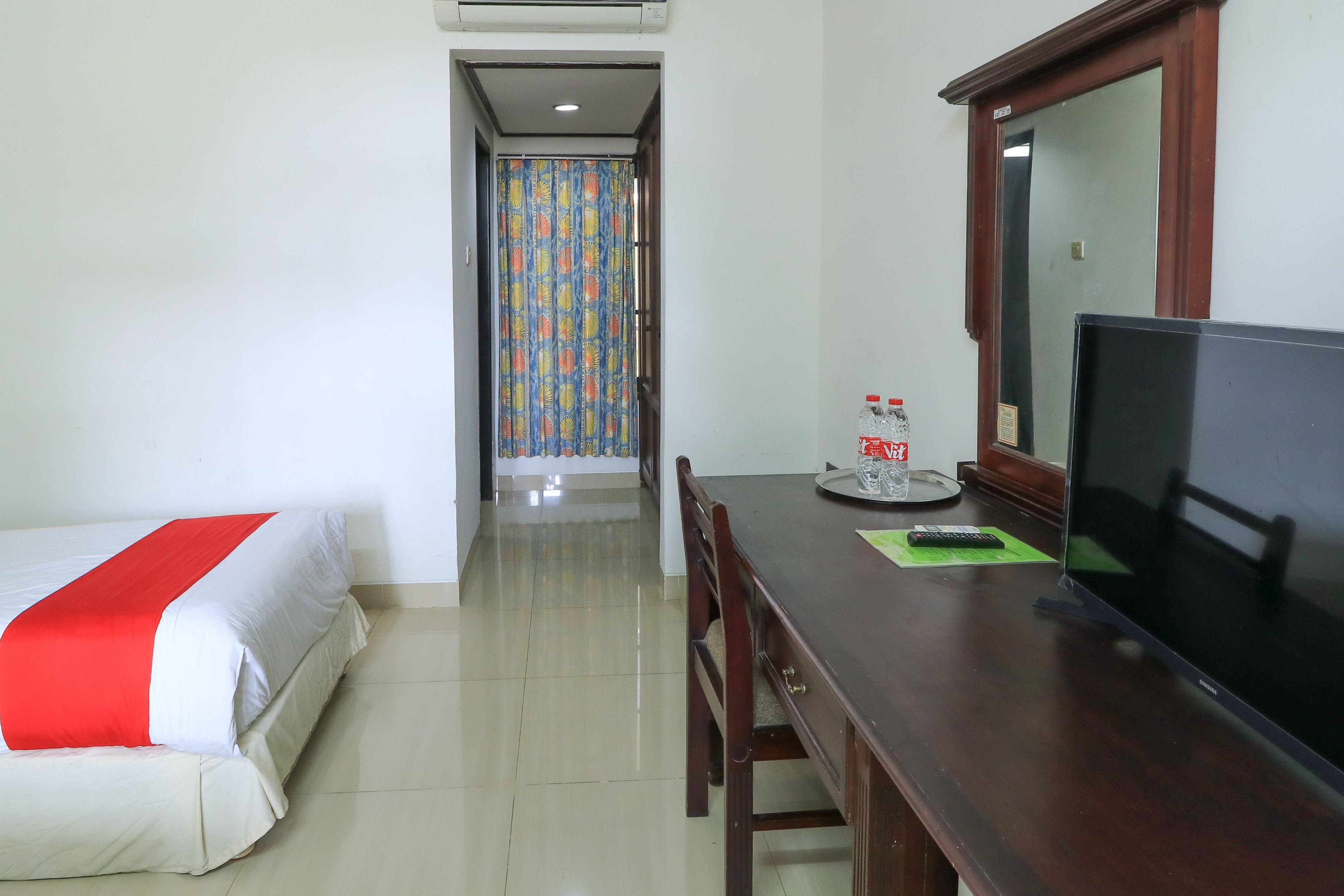Hotel Oranjje Denpasar Exteriör bild