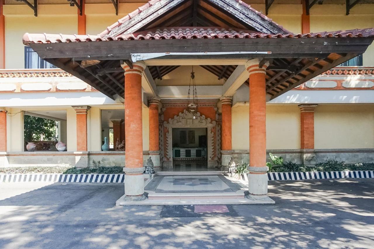 Hotel Oranjje Denpasar Exteriör bild