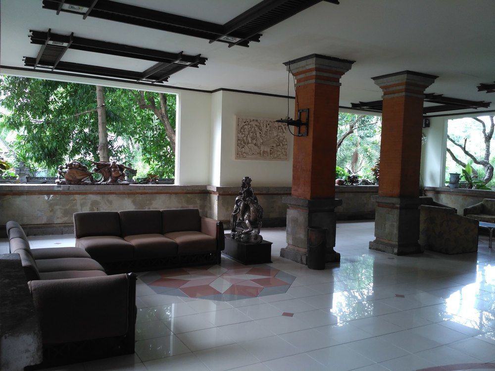 Hotel Oranjje Denpasar Exteriör bild