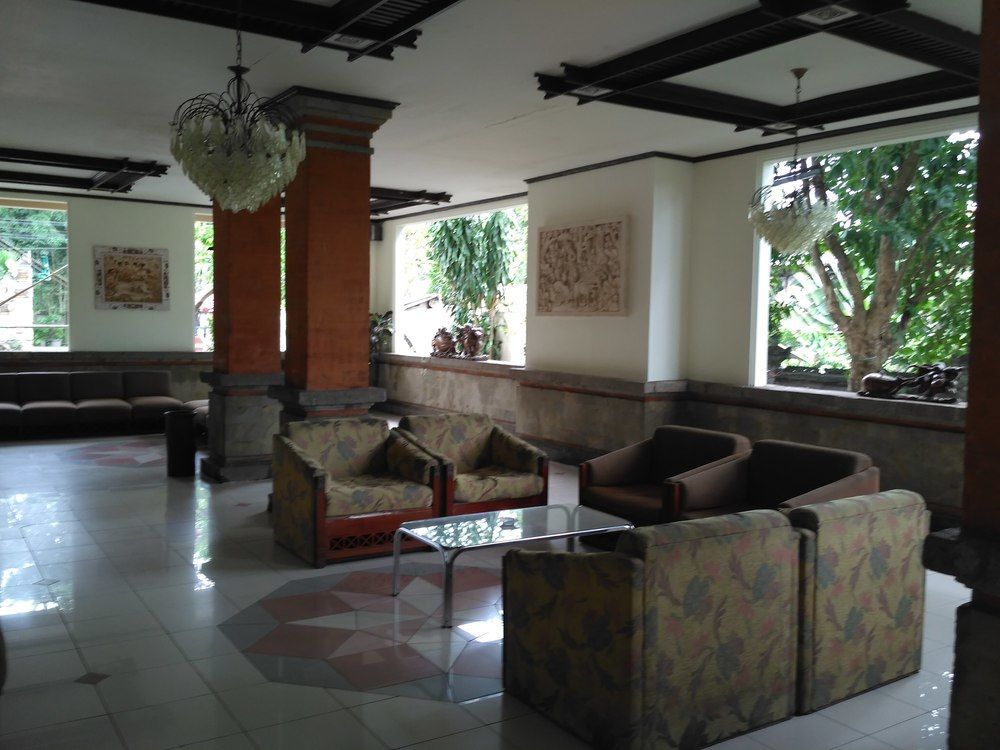 Hotel Oranjje Denpasar Exteriör bild